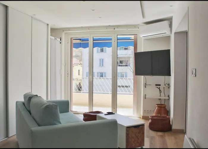 Spacious Cocoon In Appartement Six-Fours-les-Plages