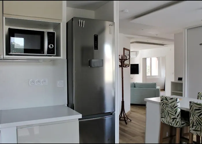 Spacious Cocoon In *