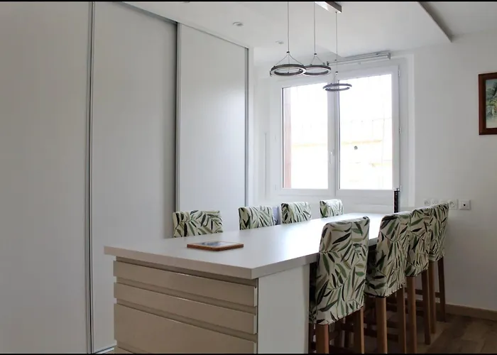 Spacious Cocoon In Appartement Six-Fours-les-Plages