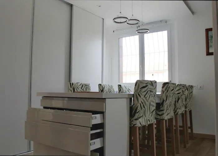 Appartement Spacious Cocoon In *