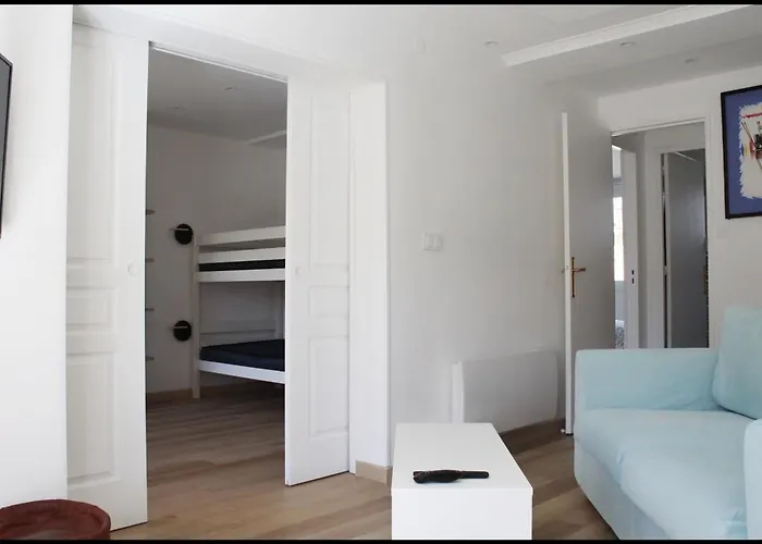 Spacious Cocoon In Appartement Six-Fours-les-Plages