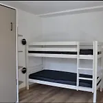 아파트 Spacious Cocoon In 식스포즈레스플라지스