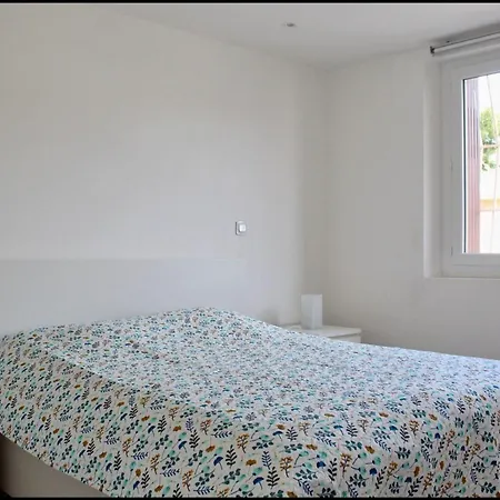 Spacious Cocoon In Daire